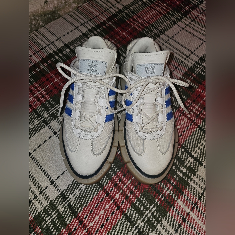 ADIDAS X 'Ivy Park' Super Rodeo Glow Blue Sneaker 6.5 Xllent Pre-owned - Picture 2 of 8